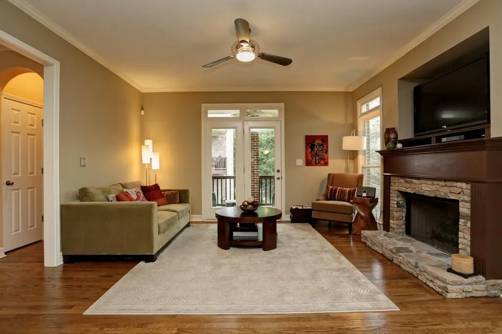 7255 Village Creek Trace, Atlanta, Georgia 30328, 4 Bedrooms Bedrooms, ,3 BathroomsBathrooms,Residential,Sold,7255 Village Creek Trace,5669071
