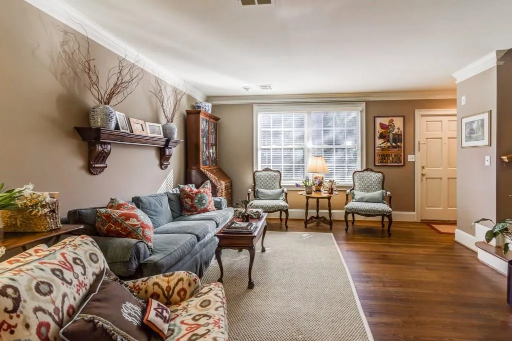 99 Sheridan Drive Ne Unit 11, Atlanta, Georgia 30305, 2 Bedrooms Bedrooms, ,1 BathroomBathrooms,Residential,Sold,99 Sheridan Drive Ne Unit 11,5958384