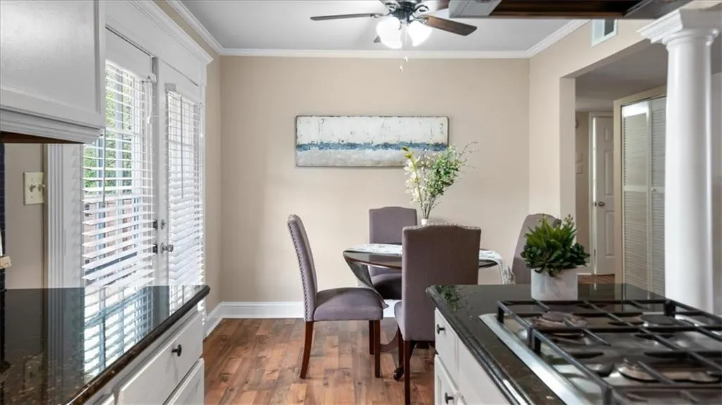 5663 Kingsport Drive Unit 6, Atlanta, Georgia 30342, 2 Bedrooms Bedrooms, ,1 BathroomBathrooms,Residential,Sold,5663 Kingsport Drive Unit 6,7362961 5663 Kingsport Drive Unit 6, Atlanta, Georgia 30342, 2 Bedrooms Bedrooms, ,1 BathroomBathrooms,Residential,Sold,5663 Kingsport Drive Unit 6,7362961