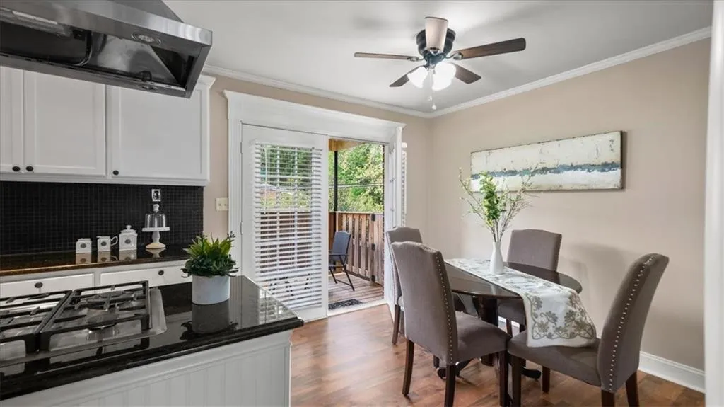 5663 Kingsport Drive Unit 6, Atlanta, Georgia 30342, 2 Bedrooms Bedrooms, ,1 BathroomBathrooms,Residential,Sold,5663 Kingsport Drive Unit 6,7362961 5663 Kingsport Drive Unit 6, Atlanta, Georgia 30342, 2 Bedrooms Bedrooms, ,1 BathroomBathrooms,Residential,Sold,5663 Kingsport Drive Unit 6,7362961