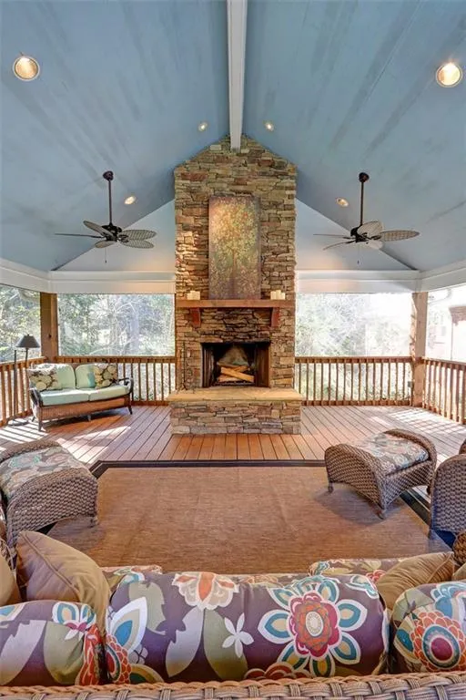 496 Londonberry Road, Atlanta, Georgia 30327, 3 Bedrooms Bedrooms, ,3 BathroomsBathrooms,Residential,Sold,496 Londonberry Road,6804465