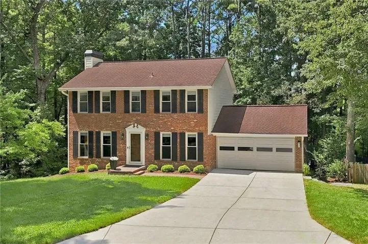 120 Lakeland Way, Roswell, Georgia 30076