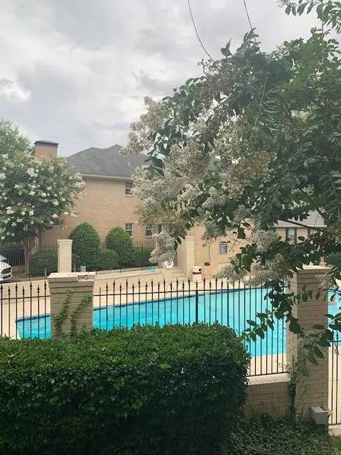 750 Dalrymple Road Unit E4, Sandy Springs, Georgia 30328, 4 Bedrooms Bedrooms, ,2 BathroomsBathrooms,Residential,Sold,750 Dalrymple Road Unit E4,7055406