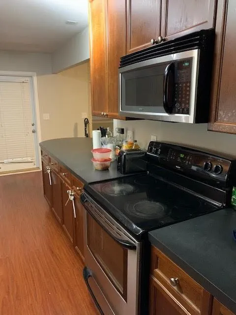 750 Dalrymple Road Unit E4, Sandy Springs, Georgia 30328, 4 Bedrooms Bedrooms, ,2 BathroomsBathrooms,Residential,Sold,750 Dalrymple Road Unit E4,7055406