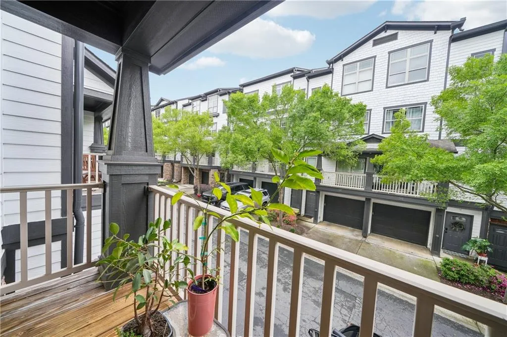 215 Semel Drive Nw Unit 455, Atlanta, Georgia 30309, 2 Bedrooms Bedrooms, ,2 BathroomsBathrooms,Residential,For Sale,215 Semel Drive Nw Unit 455,7565544