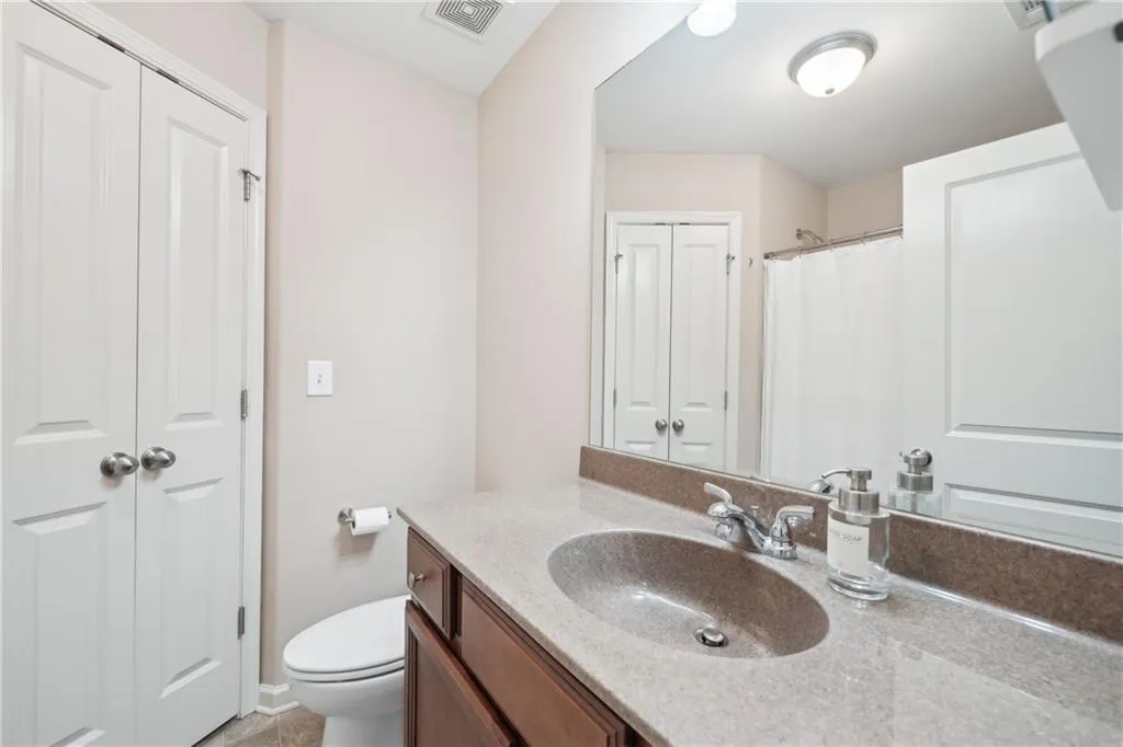 215 Semel Drive Nw Unit 455, Atlanta, Georgia 30309, 2 Bedrooms Bedrooms, ,2 BathroomsBathrooms,Residential,For Sale,215 Semel Drive Nw Unit 455,7565544