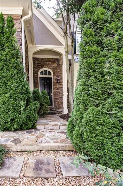 2745 Brookgrove Court Se, Atlanta, Georgia 30339, 3 Bedrooms Bedrooms, ,2 BathroomsBathrooms,Residential,Sold,2745 Brookgrove Court Se,5672045