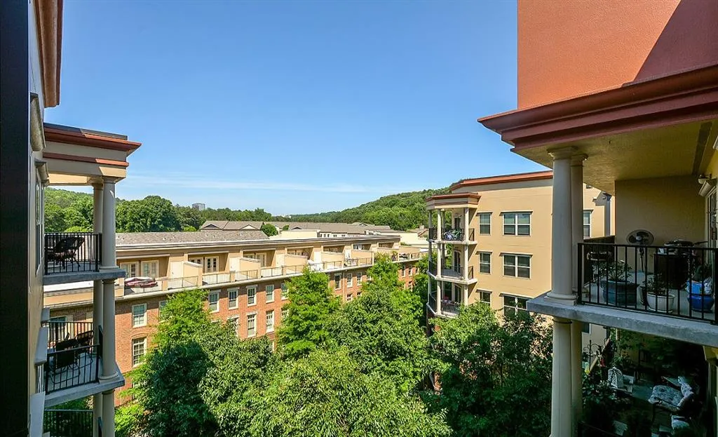 200 River Vista Drive Unit 710, Atlanta, Georgia 30339, 2 Bedrooms Bedrooms, ,2 BathroomsBathrooms,Residential,Sold,200 River Vista Drive Unit 710,5857420