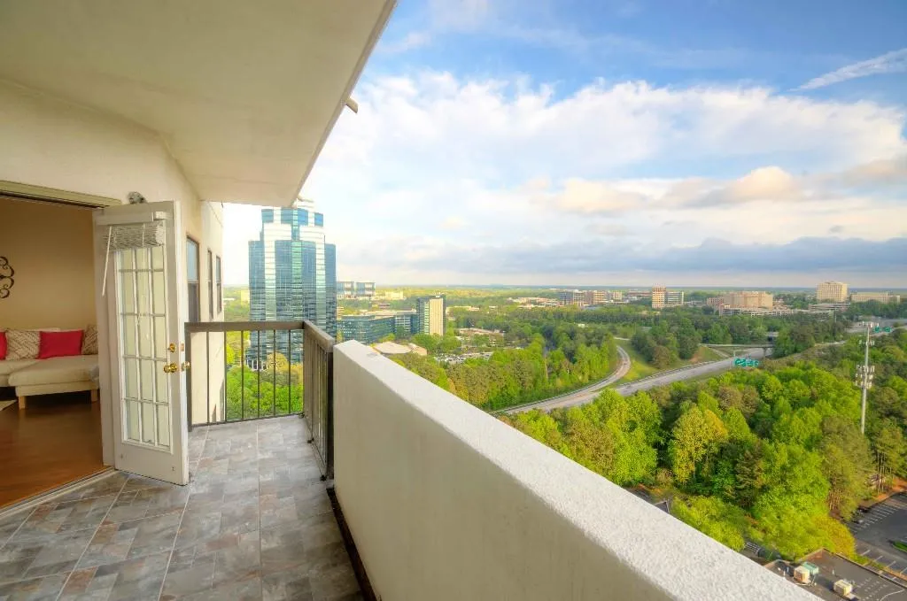 795 Hammond Drive Unit 2304, Atlanta, Georgia 30328, 2 Bedrooms Bedrooms, ,2 BathroomsBathrooms,Residential,Sold,795 Hammond Drive Unit 2304,5676523