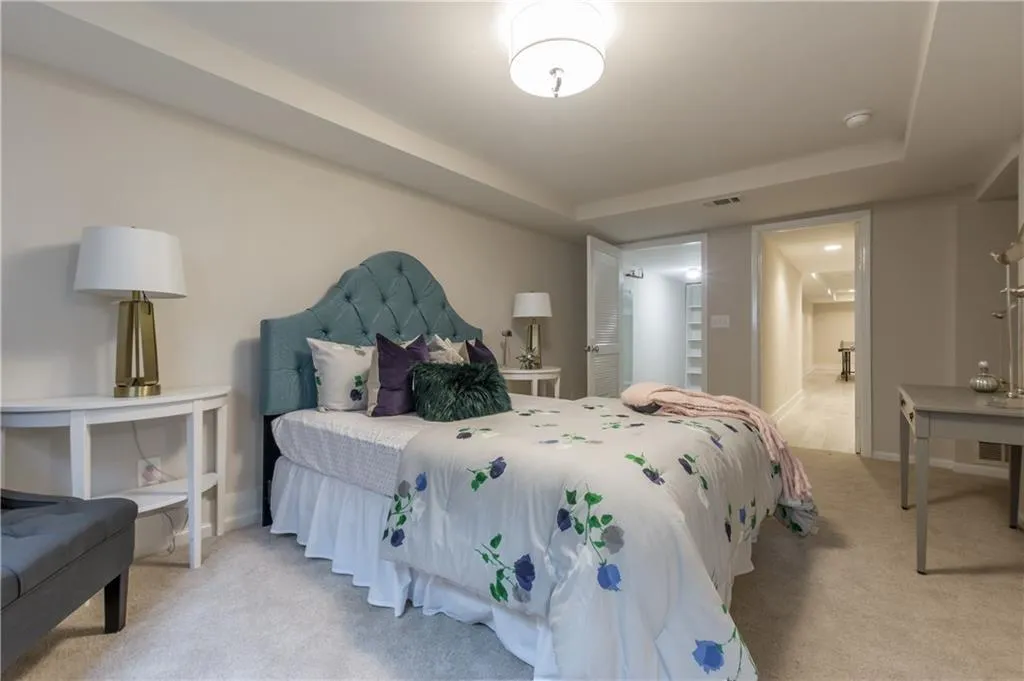 435 Amberidge Trail, Sandy Springs, Georgia 30328, 5 Bedrooms Bedrooms, ,3 BathroomsBathrooms,Residential,Sold,435 Amberidge Trail,6000490