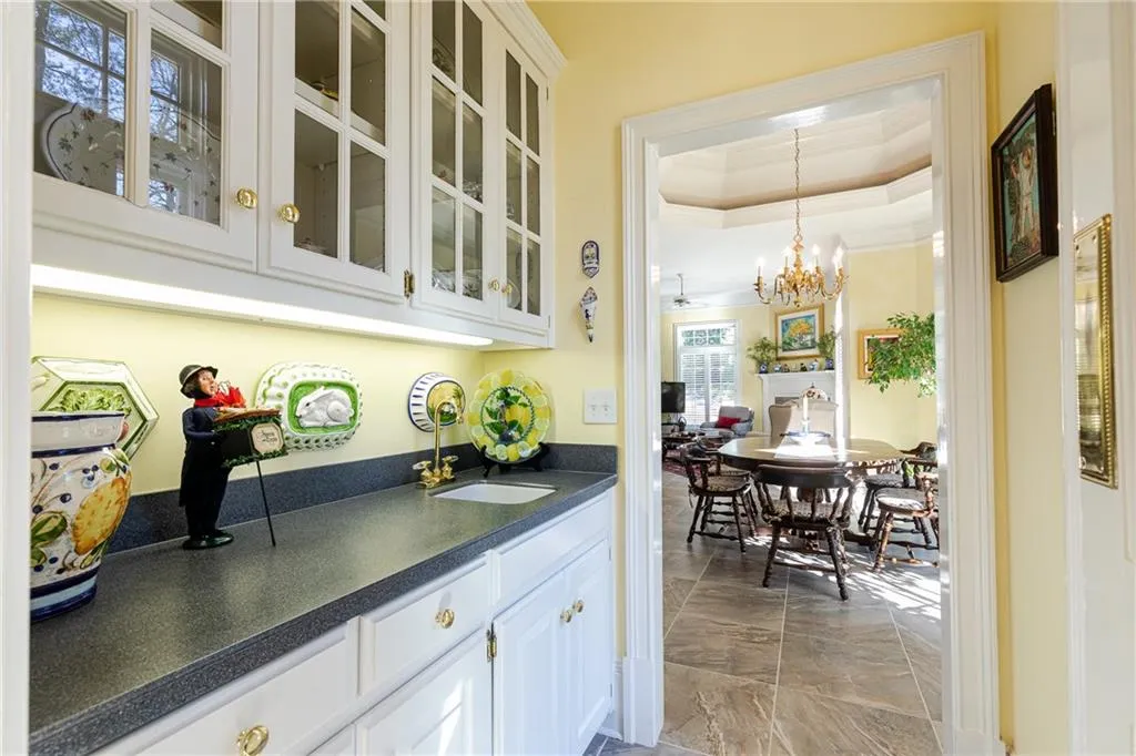1155 Crest Valley Drive, Sandy Springs, Georgia 30327, 5 Bedrooms Bedrooms, ,5 BathroomsBathrooms,Residential,Sold,1155 Crest Valley Drive,6817509