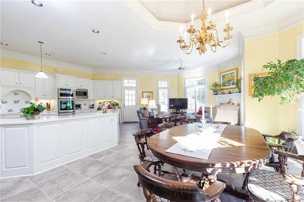 1155 Crest Valley Drive, Sandy Springs, Georgia 30327, 5 Bedrooms Bedrooms, ,5 BathroomsBathrooms,Residential,Sold,1155 Crest Valley Drive,6817509