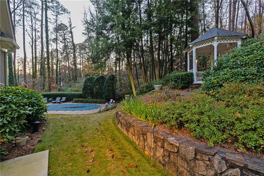1155 Crest Valley Drive, Sandy Springs, Georgia 30327, 5 Bedrooms Bedrooms, ,5 BathroomsBathrooms,Residential,Sold,1155 Crest Valley Drive,6817509