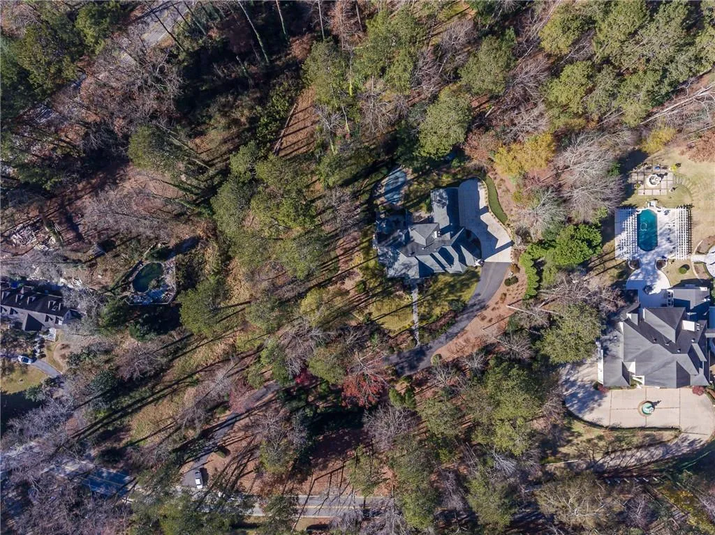 1155 Crest Valley Drive, Sandy Springs, Georgia 30327, 5 Bedrooms Bedrooms, ,5 BathroomsBathrooms,Residential,Sold,1155 Crest Valley Drive,6817509