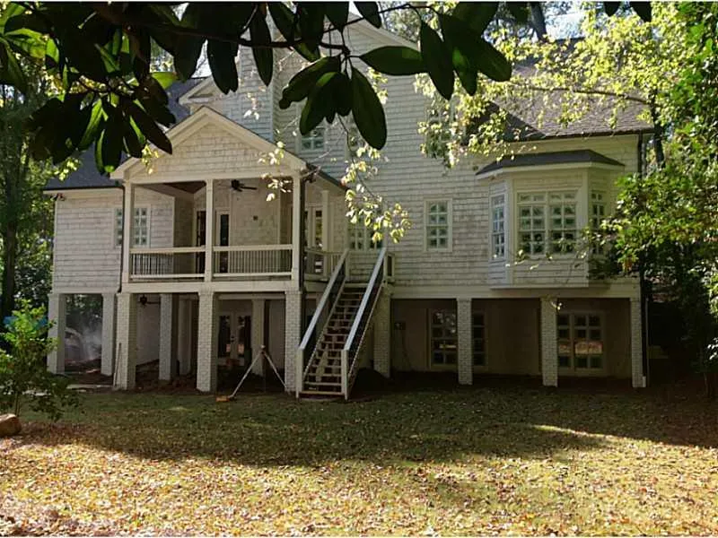 4585 Powers Ferry Road Nw, Atlanta, Georgia 30327, 6 Bedrooms Bedrooms, ,5 BathroomsBathrooms,Residential,Sold,4585 Powers Ferry Road Nw,4325293