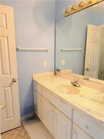 1170