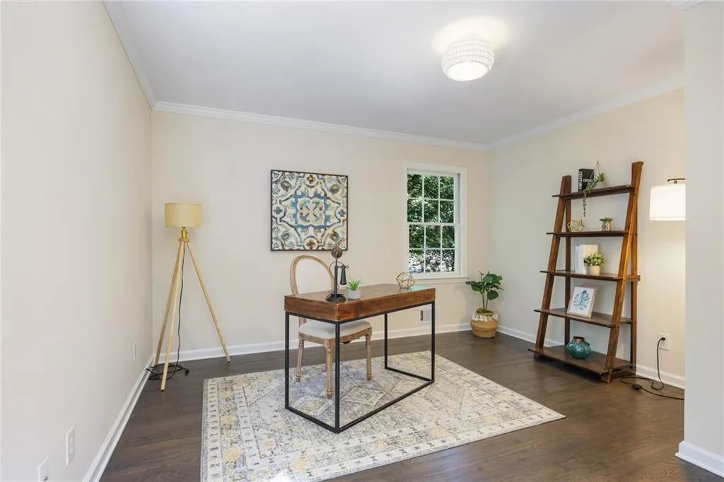 office or downstairs bedroom