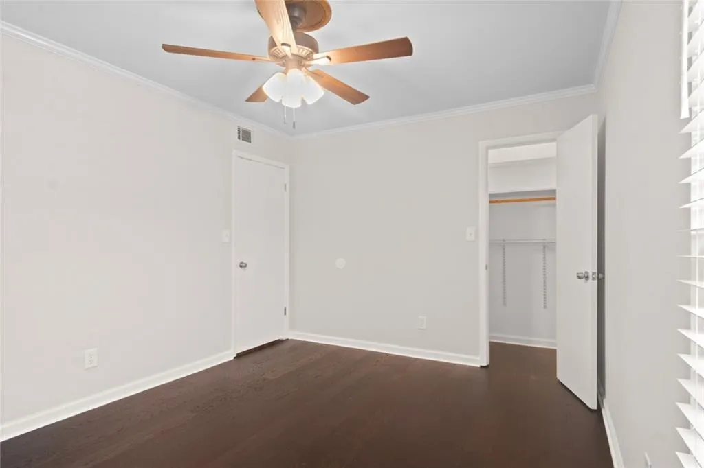 5574 Kingsport Drive, Atlanta, Georgia 30342, 2 Bedrooms Bedrooms, ,1 BathroomBathrooms,Residential,Sold,5574 Kingsport Drive,6807816