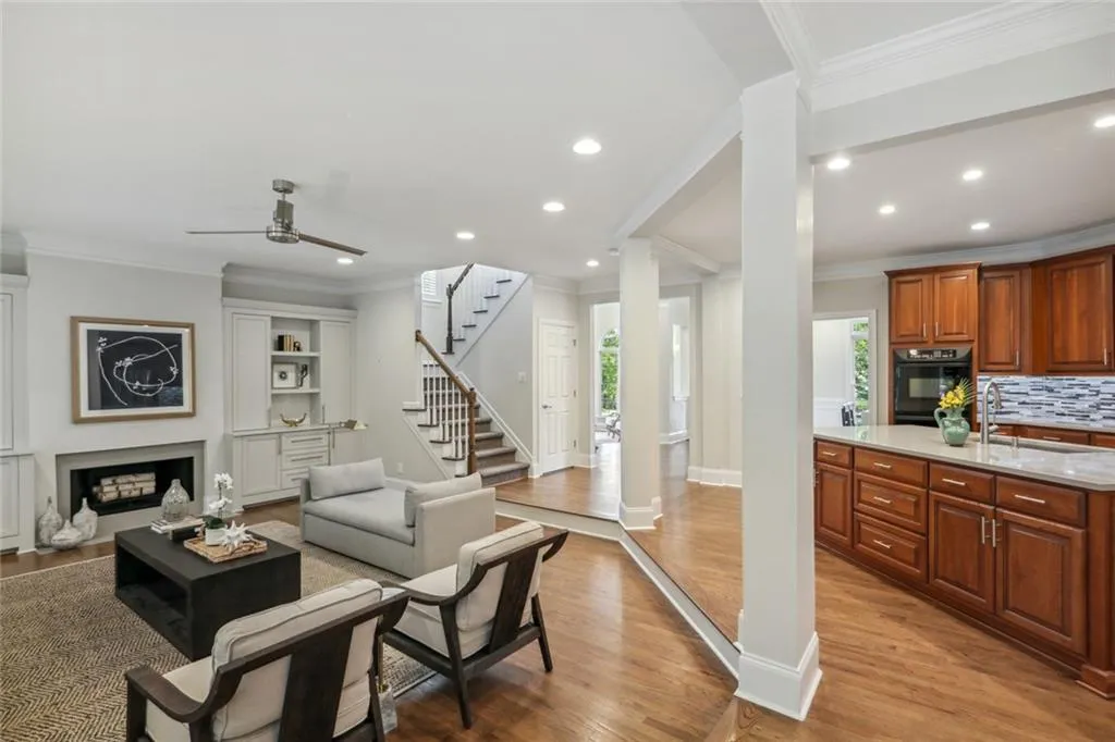 790 Spalding Heights Drive, Sandy Springs, Georgia 30350, 5 Bedrooms Bedrooms, ,4 BathroomsBathrooms,Residential,Sold,790 Spalding Heights Drive,7094193