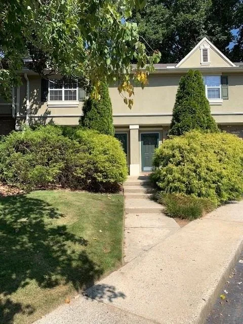 6900 Roswell Road Unit C3, Sandy Springs, Georgia 30328, 2 Bedrooms Bedrooms, ,2 BathroomsBathrooms,Residential,Sold,6900 Roswell Road Unit C3,6623550