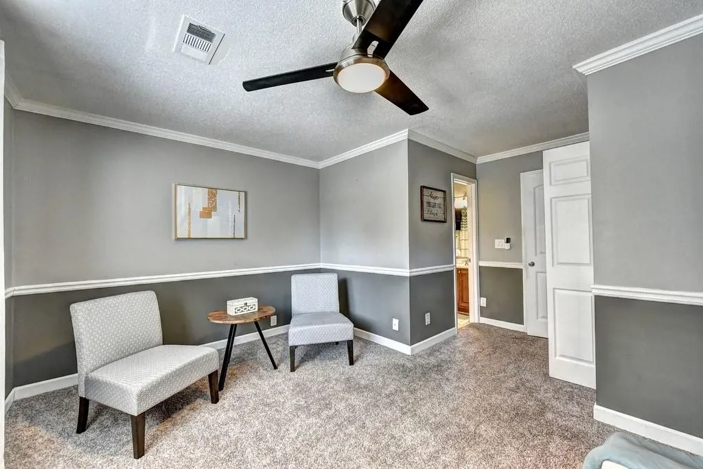 6900 Roswell Road Unit C3, Sandy Springs, Georgia 30328, 2 Bedrooms Bedrooms, ,2 BathroomsBathrooms,Residential,Sold,6900 Roswell Road Unit C3,6623550