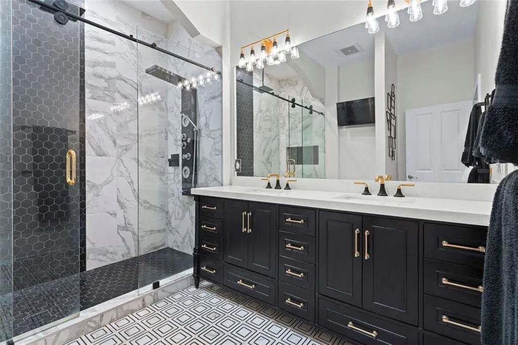 Oversized double vanity for lots of storage and counter top space