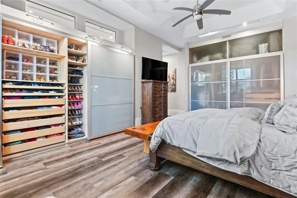 Organizational perfection in these modular closets