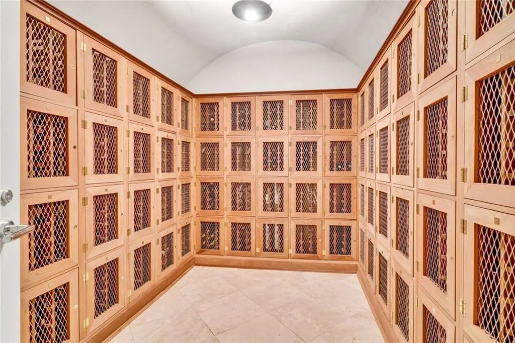 Each owner has wine storage