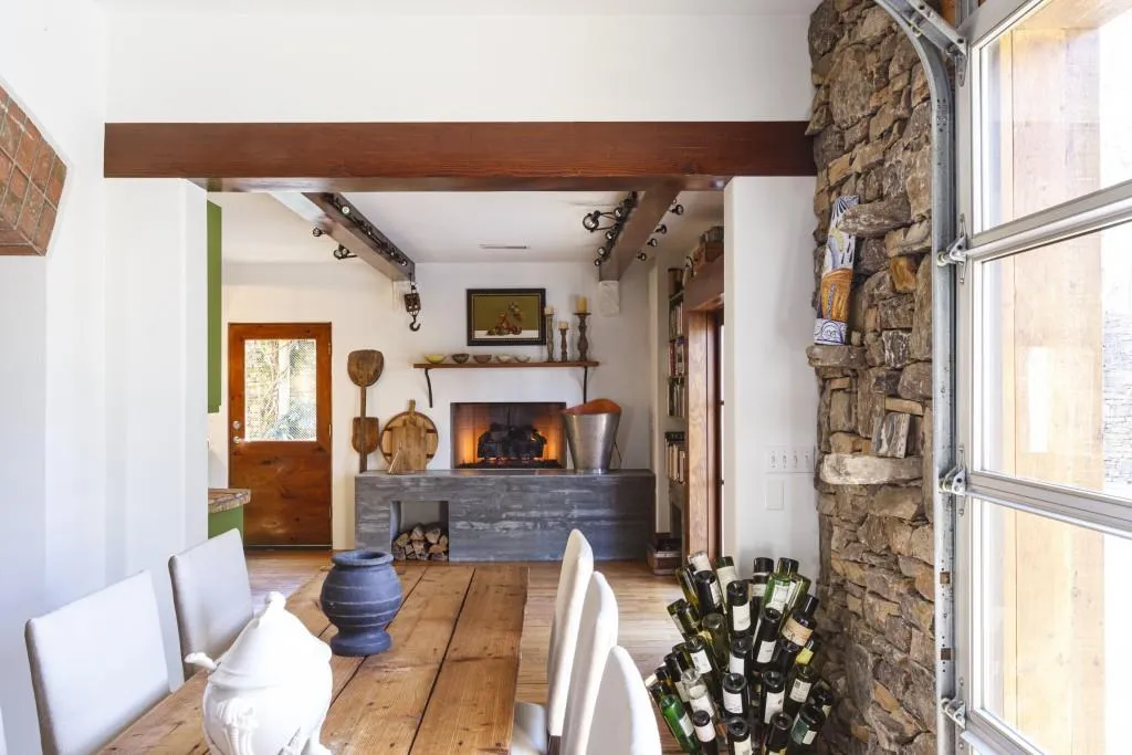 1605 Brandon Hall Drive, Atlanta, Georgia 30350, 4 Bedrooms Bedrooms, ,4 BathroomsBathrooms,Residential,Sold,1605 Brandon Hall Drive,7510295