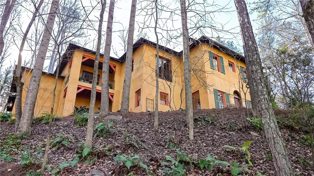 View of building exterior