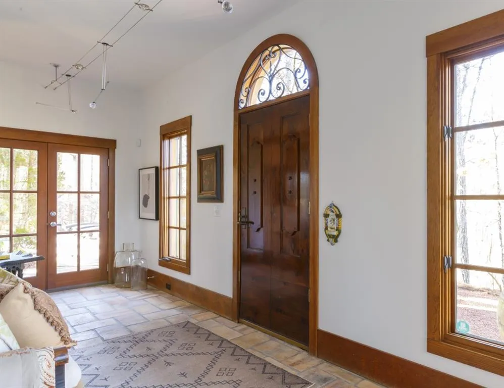 1605 Brandon Hall Drive, Atlanta, Georgia 30350, 4 Bedrooms Bedrooms, ,4 BathroomsBathrooms,Residential,Sold,1605 Brandon Hall Drive,7510295