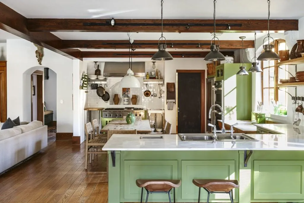 1605 Brandon Hall Drive, Atlanta, Georgia 30350, 4 Bedrooms Bedrooms, ,4 BathroomsBathrooms,Residential,Sold,1605 Brandon Hall Drive,7510295