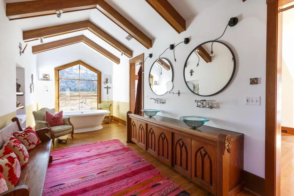 1605 Brandon Hall Drive, Atlanta, Georgia 30350, 4 Bedrooms Bedrooms, ,4 BathroomsBathrooms,Residential,Sold,1605 Brandon Hall Drive,7510295