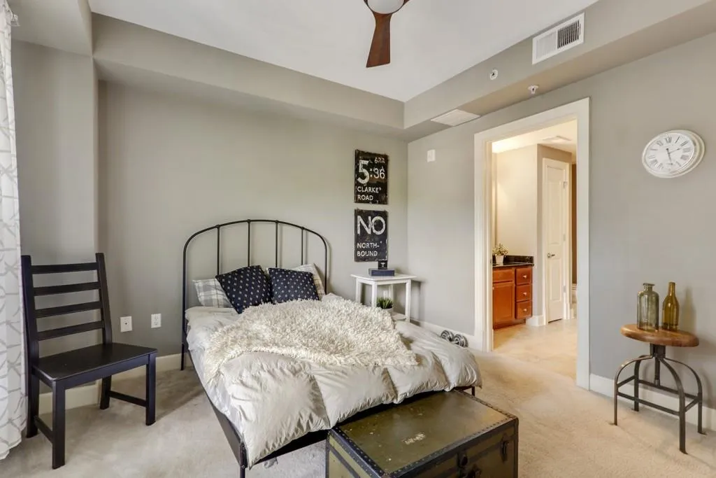 200 River Vista Drive Unit 404, Atlanta, Georgia 30339, 1 Bedroom Bedrooms, ,1 BathroomBathrooms,Residential,Sold,200 River Vista Drive Unit 404,6849876