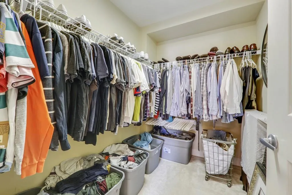 200 River Vista Drive Unit 404, Atlanta, Georgia 30339, 1 Bedroom Bedrooms, ,1 BathroomBathrooms,Residential,Sold,200 River Vista Drive Unit 404,6849876