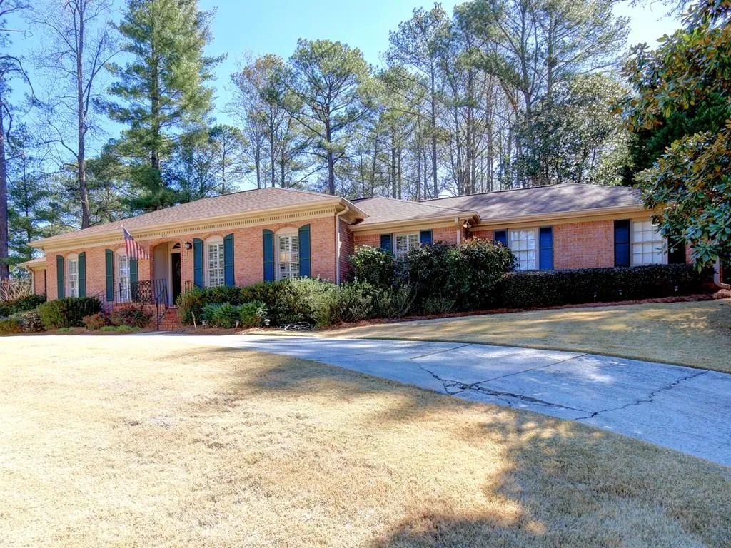 420 N Harbor Drive, Sandy Springs, Georgia 30328, 3 Bedrooms Bedrooms, ,2 BathroomsBathrooms,Residential,Sold,420 N Harbor Drive,5823783