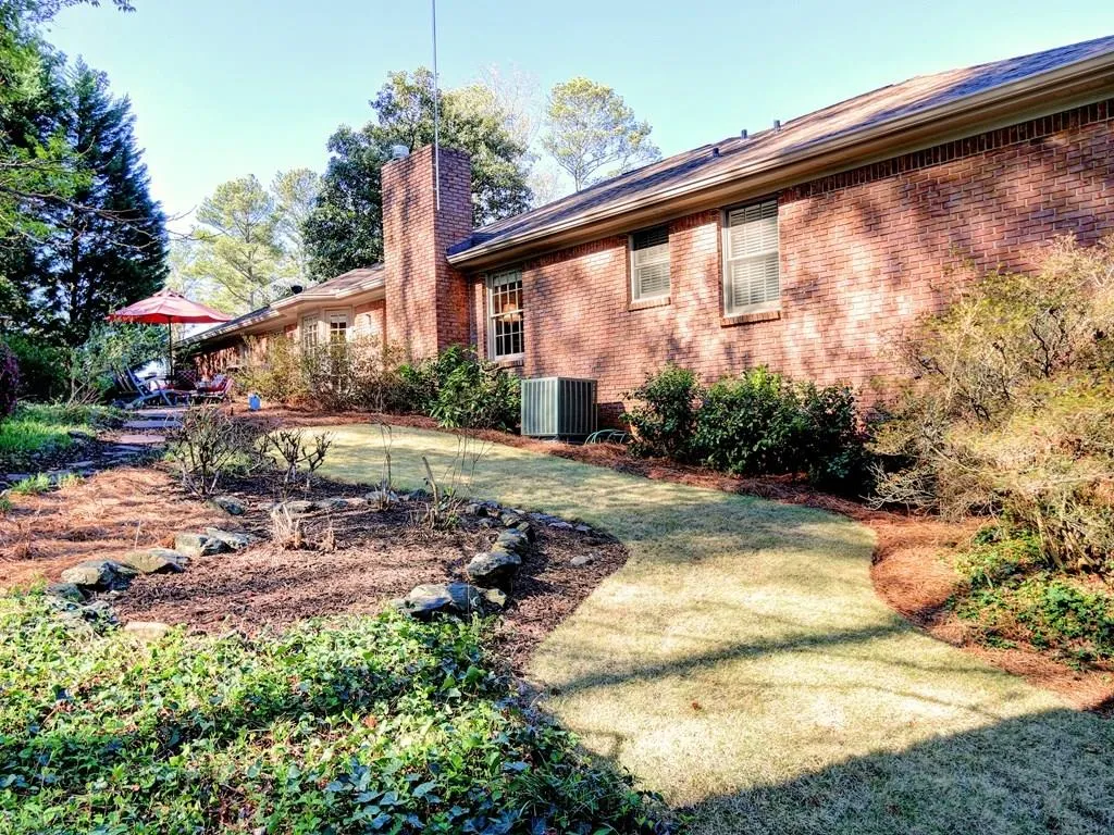 420 N Harbor Drive, Sandy Springs, Georgia 30328, 3 Bedrooms Bedrooms, ,2 BathroomsBathrooms,Residential,Sold,420 N Harbor Drive,5823783