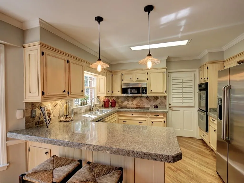 420 N Harbor Drive, Sandy Springs, Georgia 30328, 3 Bedrooms Bedrooms, ,2 BathroomsBathrooms,Residential,Sold,420 N Harbor Drive,5823783