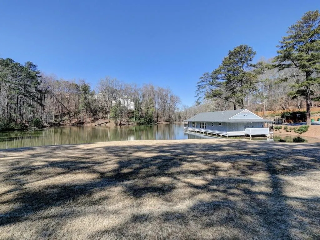 420 N Harbor Drive, Sandy Springs, Georgia 30328, 3 Bedrooms Bedrooms, ,2 BathroomsBathrooms,Residential,Sold,420 N Harbor Drive,5823783