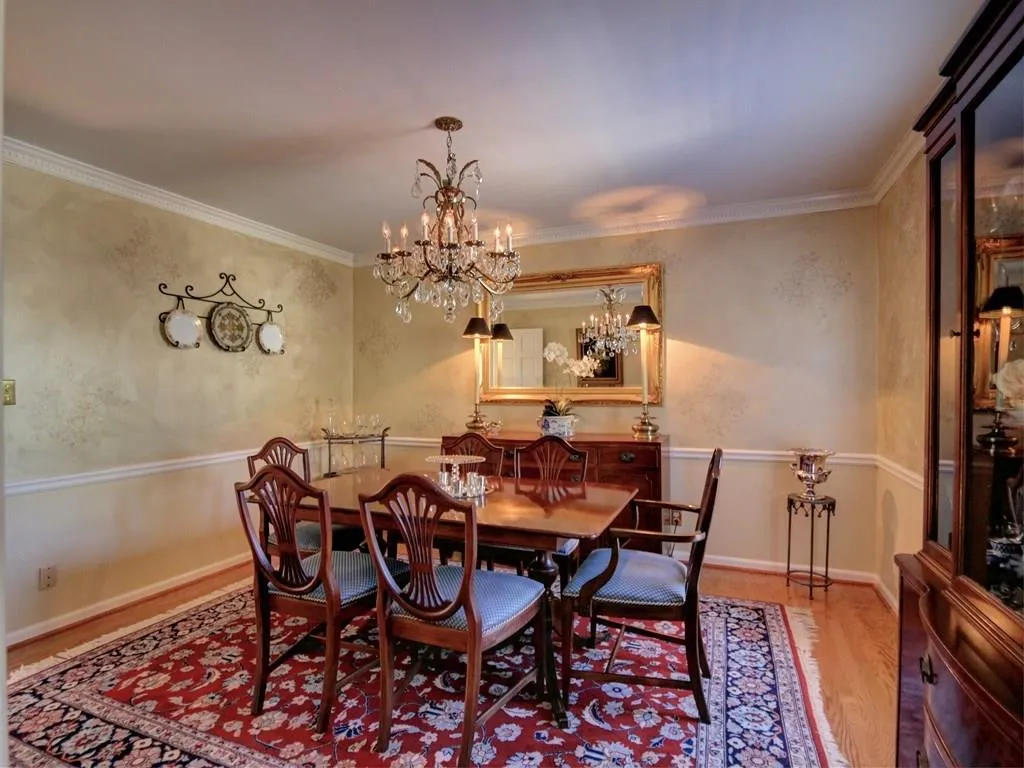 420 N Harbor Drive, Sandy Springs, Georgia 30328, 3 Bedrooms Bedrooms, ,2 BathroomsBathrooms,Residential,Sold,420 N Harbor Drive,5823783