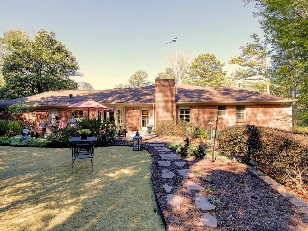 420 N Harbor Drive, Sandy Springs, Georgia 30328, 3 Bedrooms Bedrooms, ,2 BathroomsBathrooms,Residential,Sold,420 N Harbor Drive,5823783