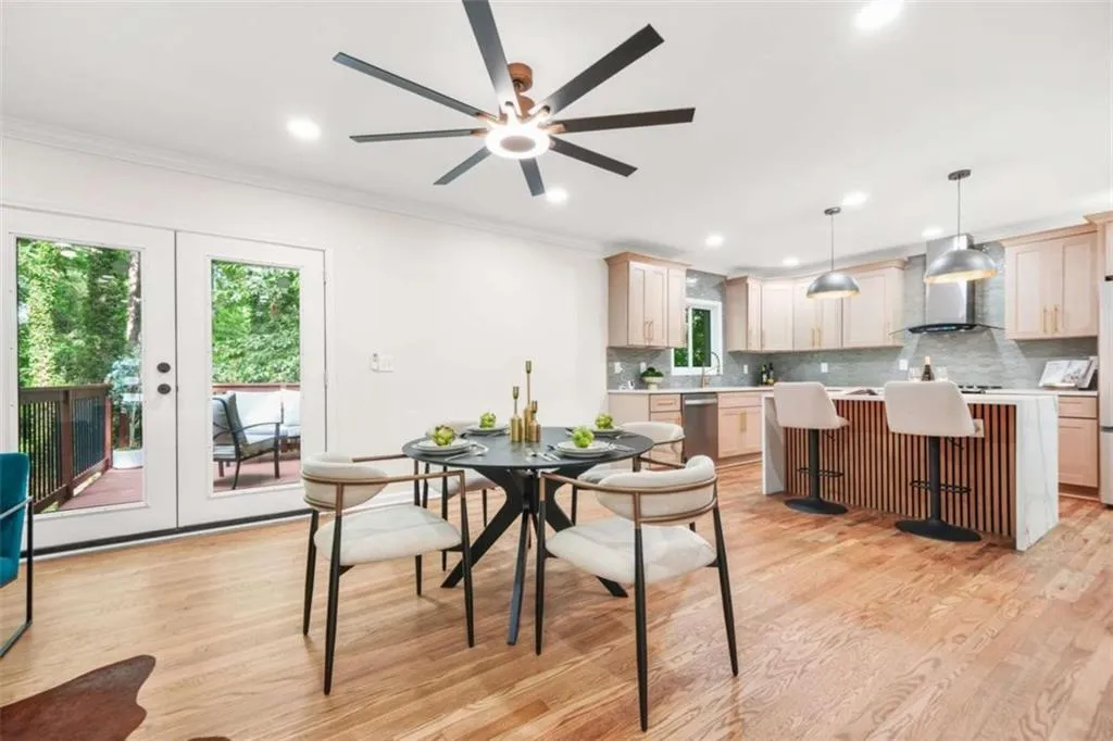 5975 Brookgreen Rd, Sandy Springs, Georgia 30328, 3 Bedrooms Bedrooms, ,2 BathroomsBathrooms,Residential,For Sale,5975 Brookgreen Rd,7622067