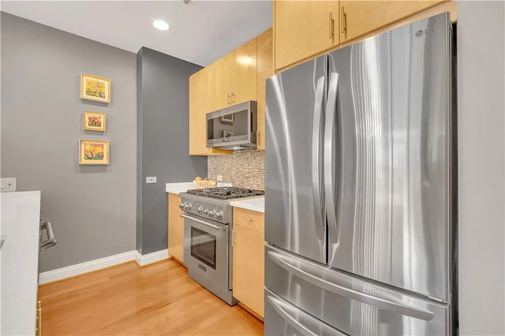 905 Juniper Street Ne Unit 410, Atlanta, Georgia 30309, 2 Bedrooms Bedrooms, ,2 BathroomsBathrooms,Residential,For Sale,905 Juniper Street Ne Unit 410,7634328