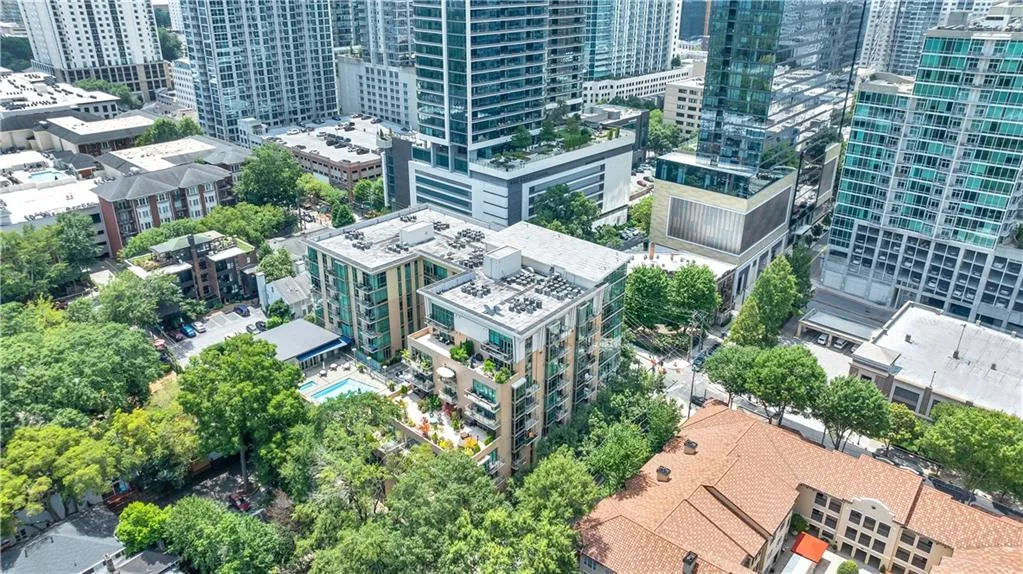 905 Juniper Street Ne Unit 410, Atlanta, Georgia 30309, 2 Bedrooms Bedrooms, ,2 BathroomsBathrooms,Residential,For Sale,905 Juniper Street Ne Unit 410,7634328