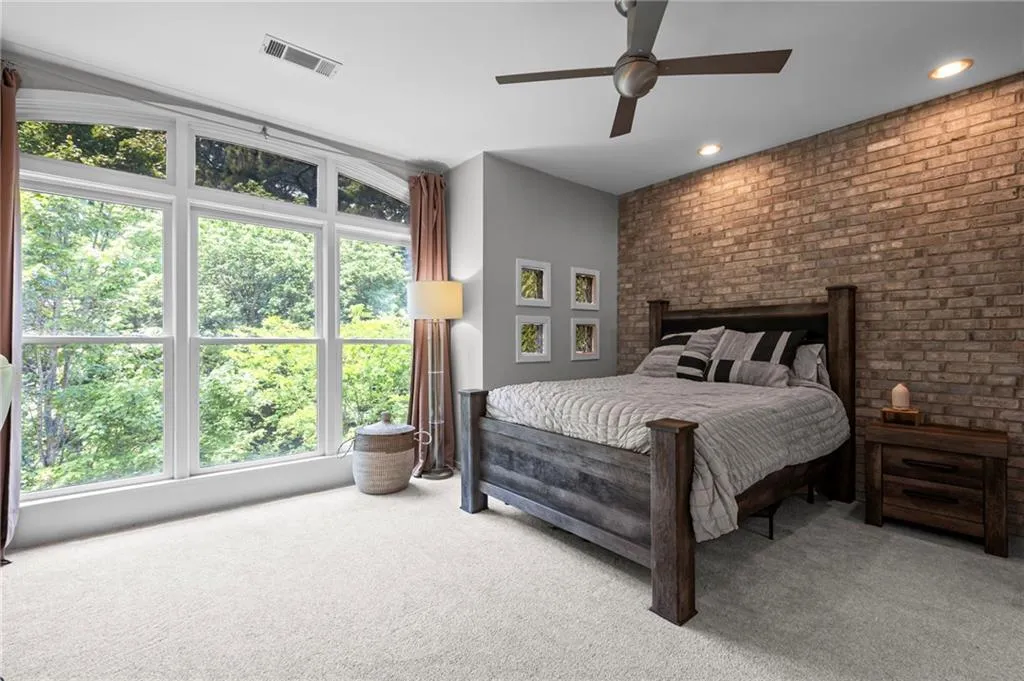 1308 Ne Fernwood Circle Ne, Atlanta, Georgia 30319, 2 Bedrooms Bedrooms, ,2 BathroomsBathrooms,Residential,For Sale,1308 Ne Fernwood Circle Ne,7587010