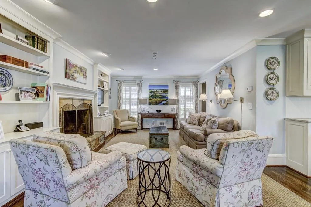 4885 Westfalia Court, Atlanta, Georgia 30342, 4 Bedrooms Bedrooms, ,3 BathroomsBathrooms,Residential,Sold,4885 Westfalia Court,5998008