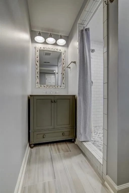 4885 Westfalia Court, Atlanta, Georgia 30342, 4 Bedrooms Bedrooms, ,3 BathroomsBathrooms,Residential,Sold,4885 Westfalia Court,5998008