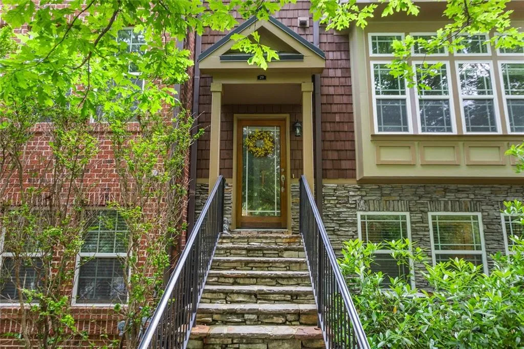 29 High Top Road, Atlanta, Georgia 30328, 3 Bedrooms Bedrooms, ,3 BathroomsBathrooms,Residential,Sold,29 High Top Road,7244955