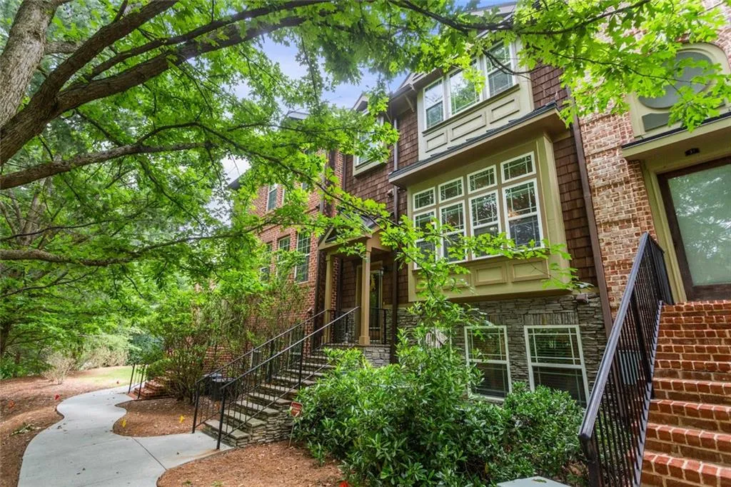 29 High Top Road, Atlanta, Georgia 30328, 3 Bedrooms Bedrooms, ,3 BathroomsBathrooms,Residential,Sold,29 High Top Road,7244955