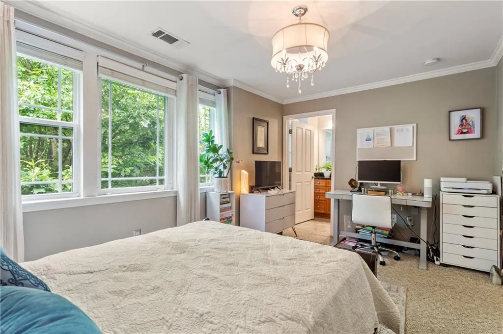 29 High Top Road, Atlanta, Georgia 30328, 3 Bedrooms Bedrooms, ,3 BathroomsBathrooms,Residential,Sold,29 High Top Road,7244955